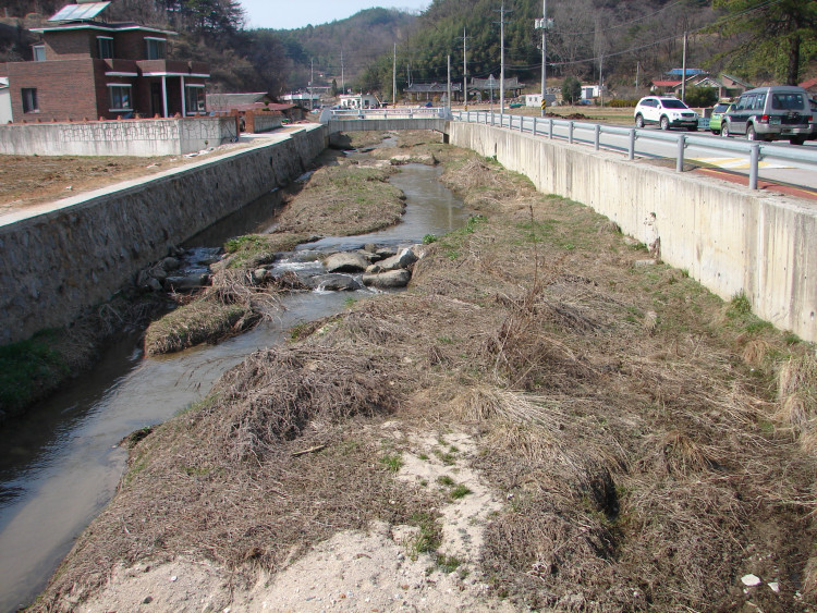 공사전 중류지역 사진입니다.