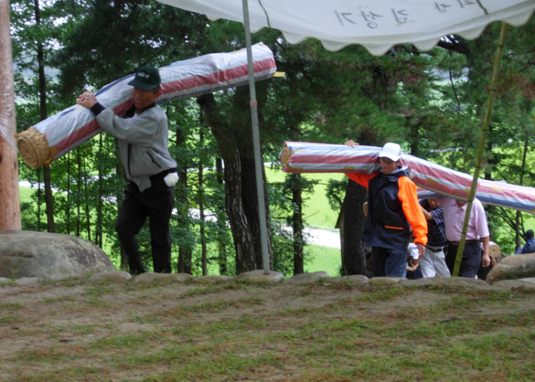 행사준비 (멍석)