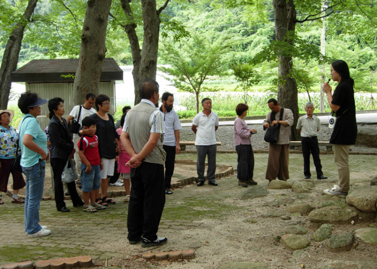 한드미 마을 사무장과 첫 만남